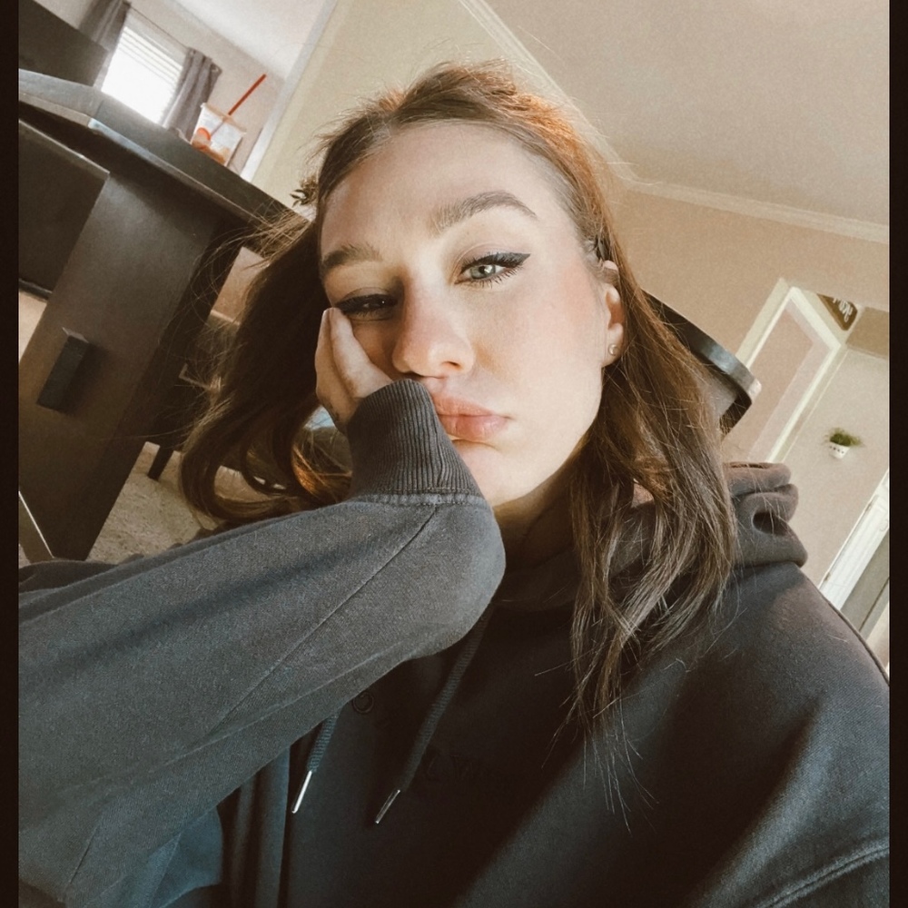 Meet your Posher, Harlee